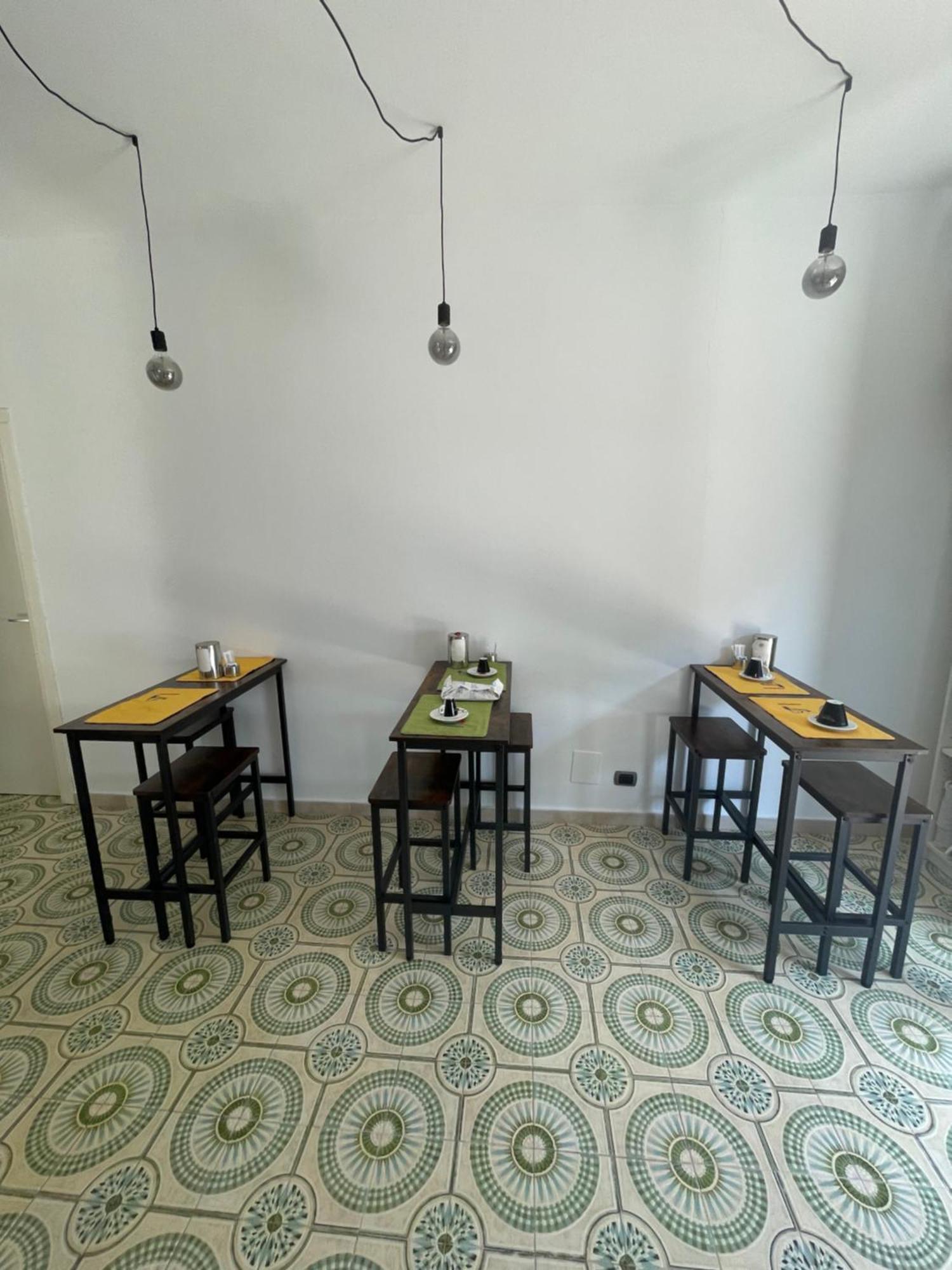 Bed and Breakfast Trentatre Quarantatre Mola di Bari Exterior foto