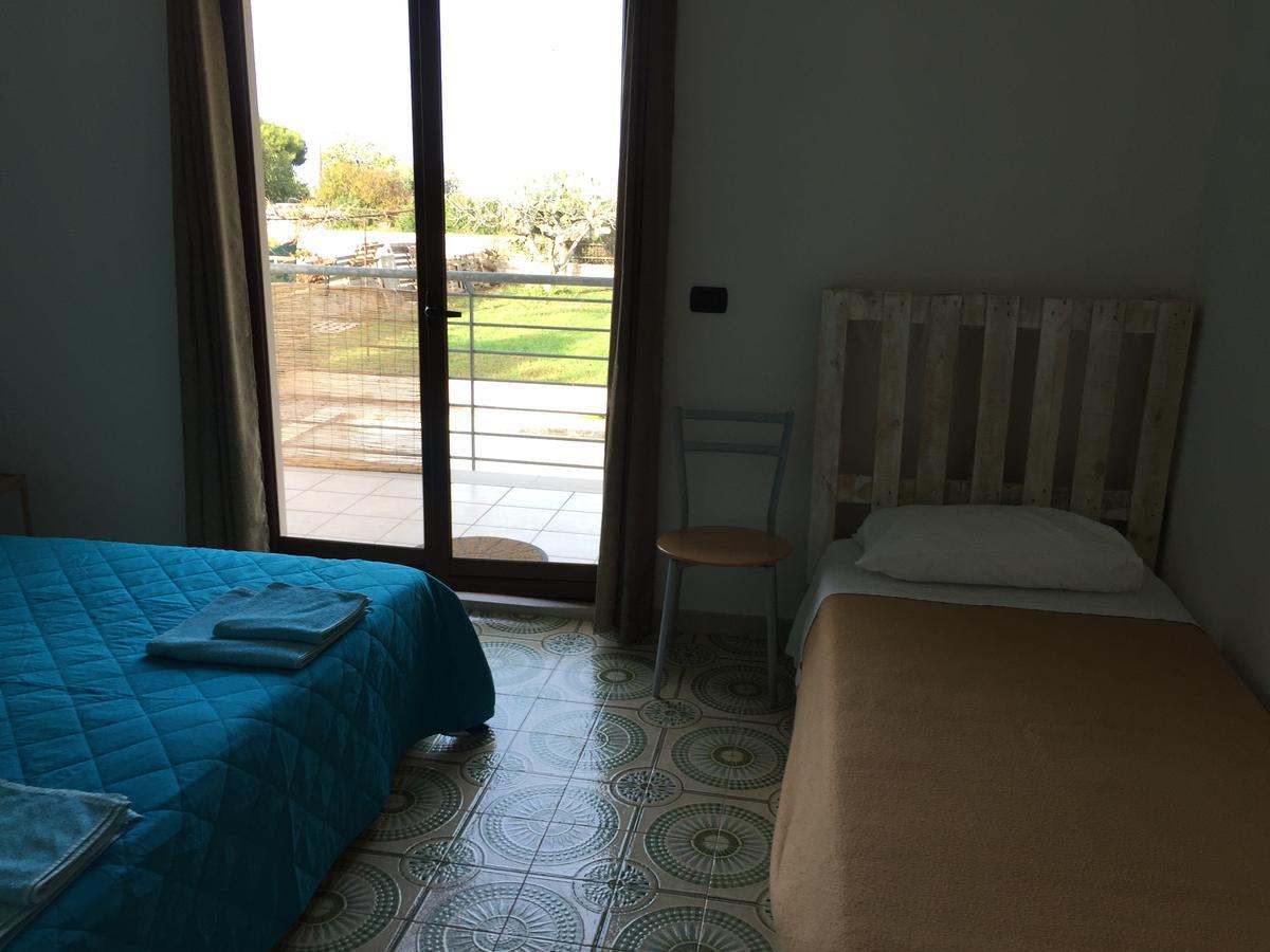 Bed and Breakfast Trentatre Quarantatre Mola di Bari Exterior foto